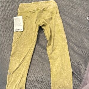 Lululemon Athletica Light Yellow Leggings